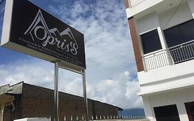 Opriss Hotel